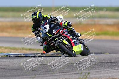 media/Apr-24-2023-Fastrack Riders (Mon) [[2ca7ef103c]]/Level 3/Session 1 (Sweeper)/